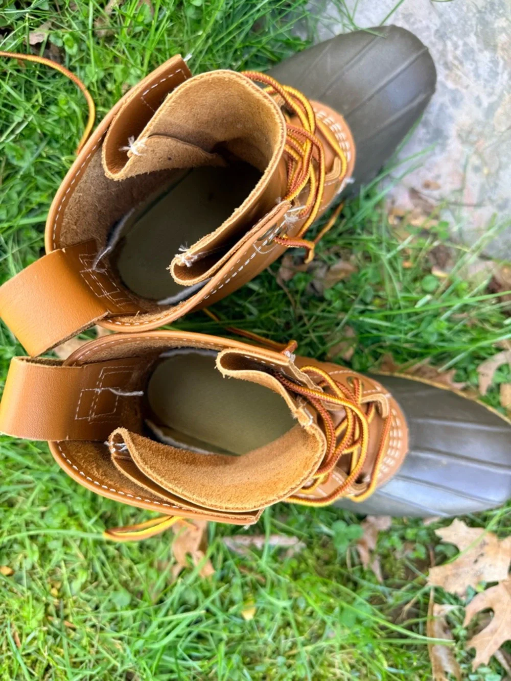 Classic LL BEAN BOOTS in Brown and Dark Brown - SZ. 6 M EUC VINTAGE